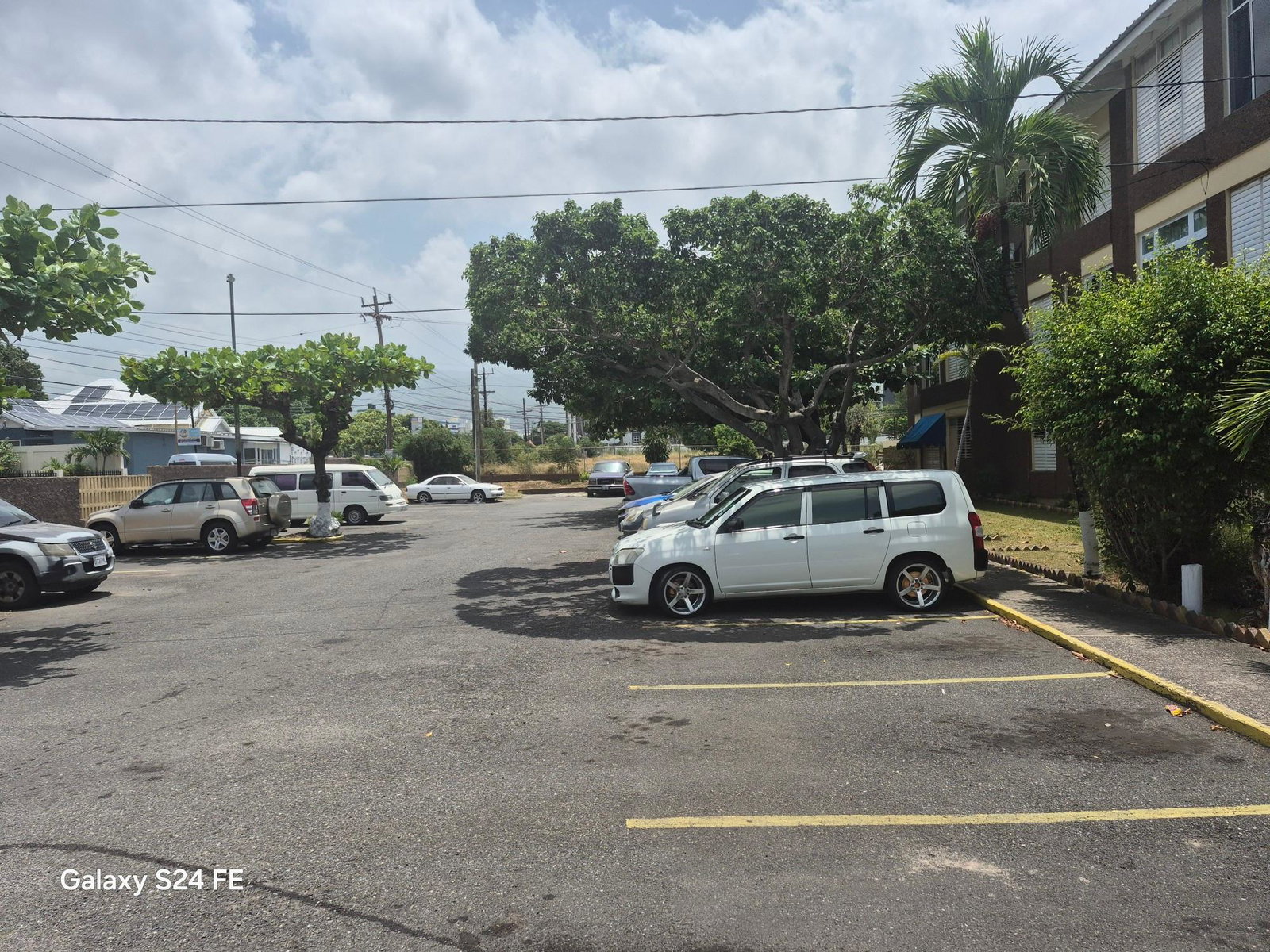 Thirteenth image of 5-7 Ruthven Road, Kgn 10 in Kingston 10, St. Andrew, Jamaica - property is For Sale