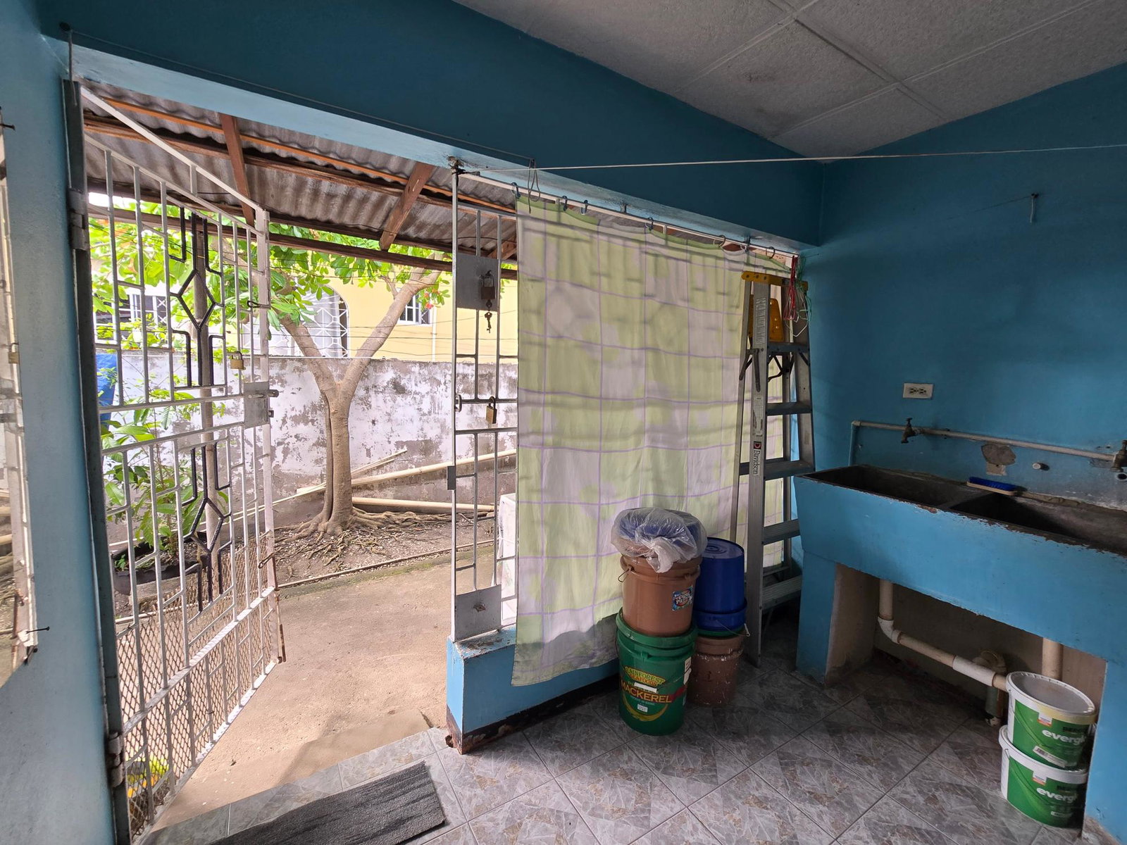 Seventeenth image of 1093 Valerie Crescent in Spanish Town, St. Catherine, Jamaica - property is For Sale