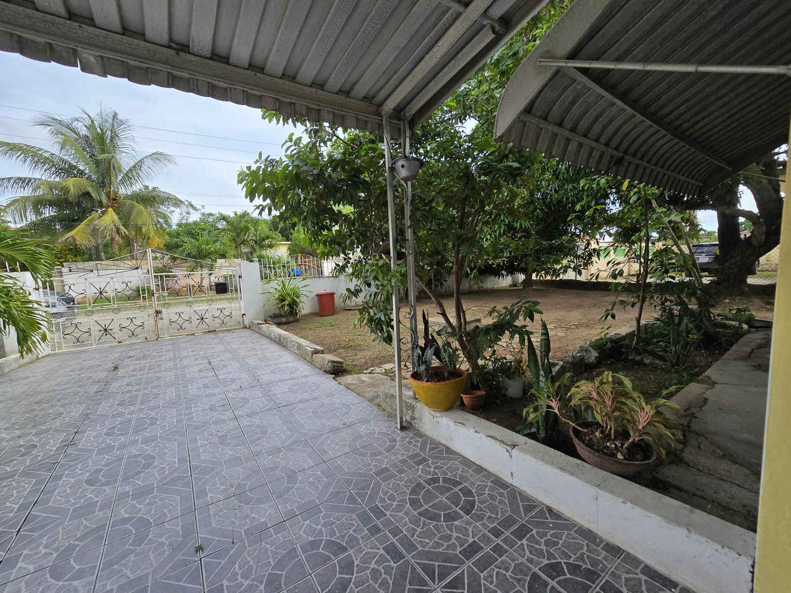 Sixth image of 1093 Valerie Crescent in Spanish Town, St. Catherine, Jamaica - property is For Sale