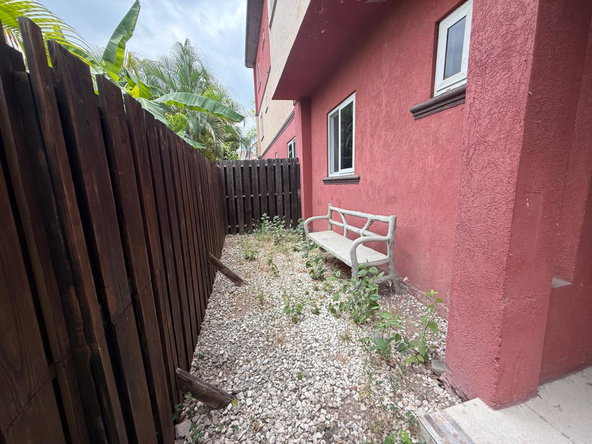 Tenth image of 3- 9 11 Washington Close in Kingston 8, St. Andrew, Jamaica - property is For Sale