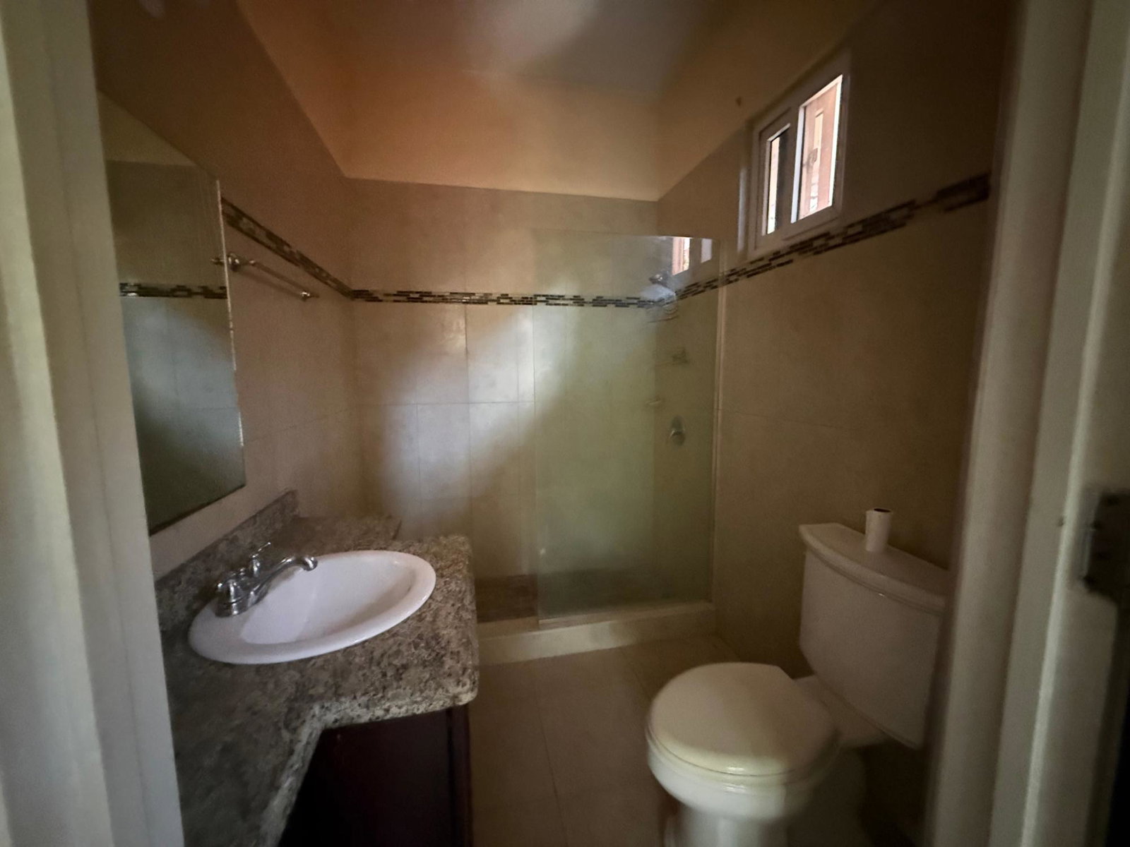 Fifth image of 3- 9 11 Washington Close in Kingston 8, St. Andrew, Jamaica - property is For Sale