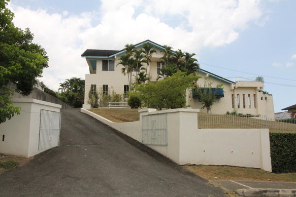 First image of 26 Farringdon Heights in Kingston 6, St. Andrew, Jamaica - property is For Sale