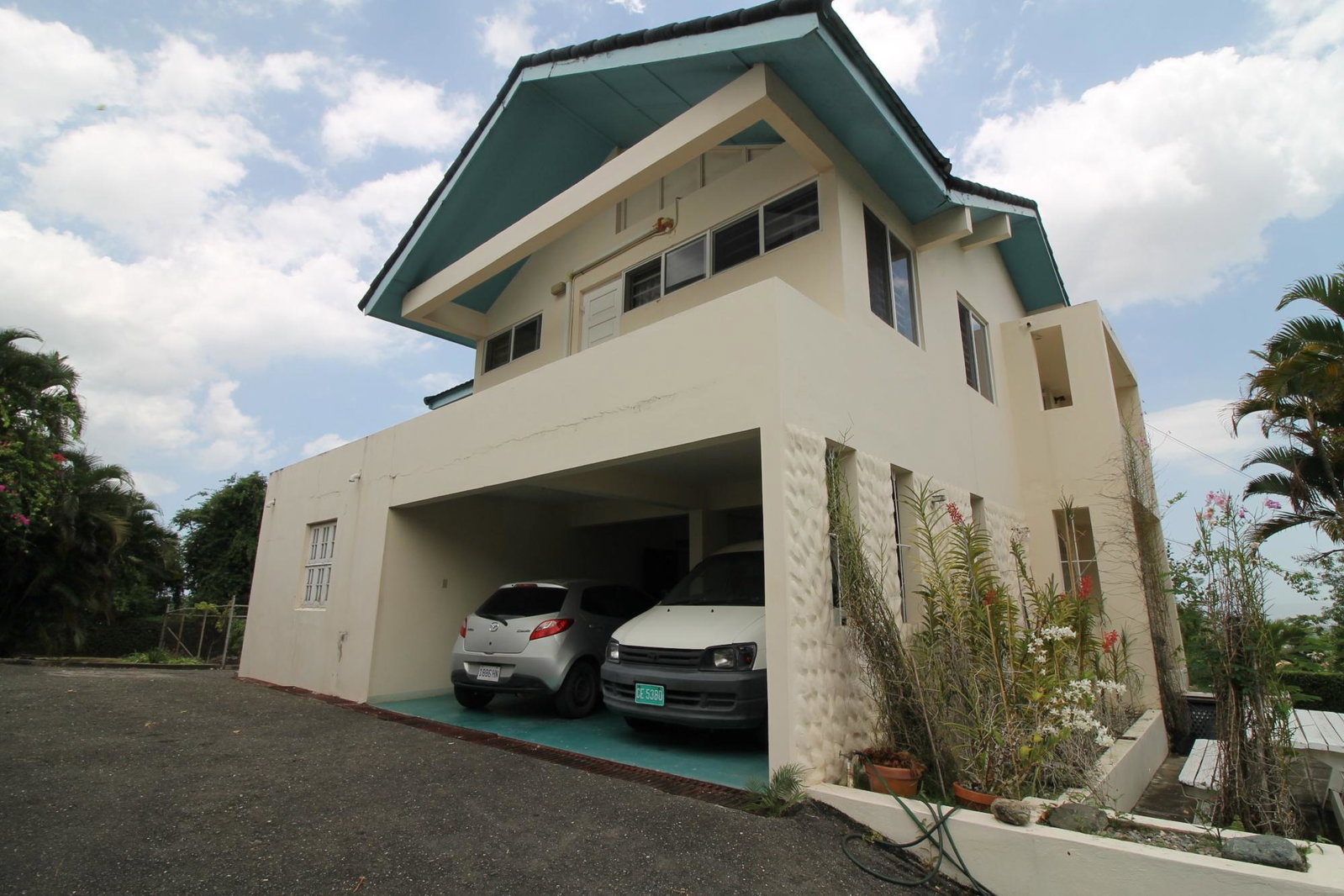 Fifth image of 26 Farringdon Heights in Kingston 6, St. Andrew, Jamaica - property is For Sale