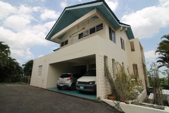 Fifth image of 26 Farringdon Heights in Kingston 6, St. Andrew, Jamaica - property is For Sale