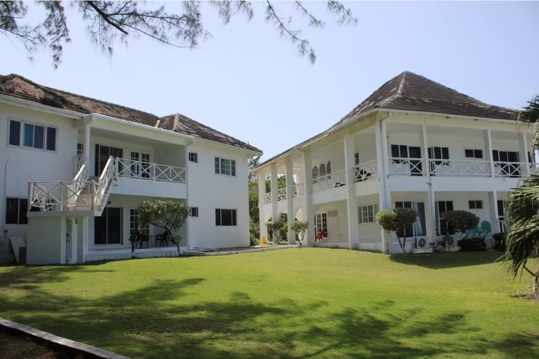 Seventh image of 11 Beach Road in Mammee Bay, St. Ann, Jamaica - property is For Rent