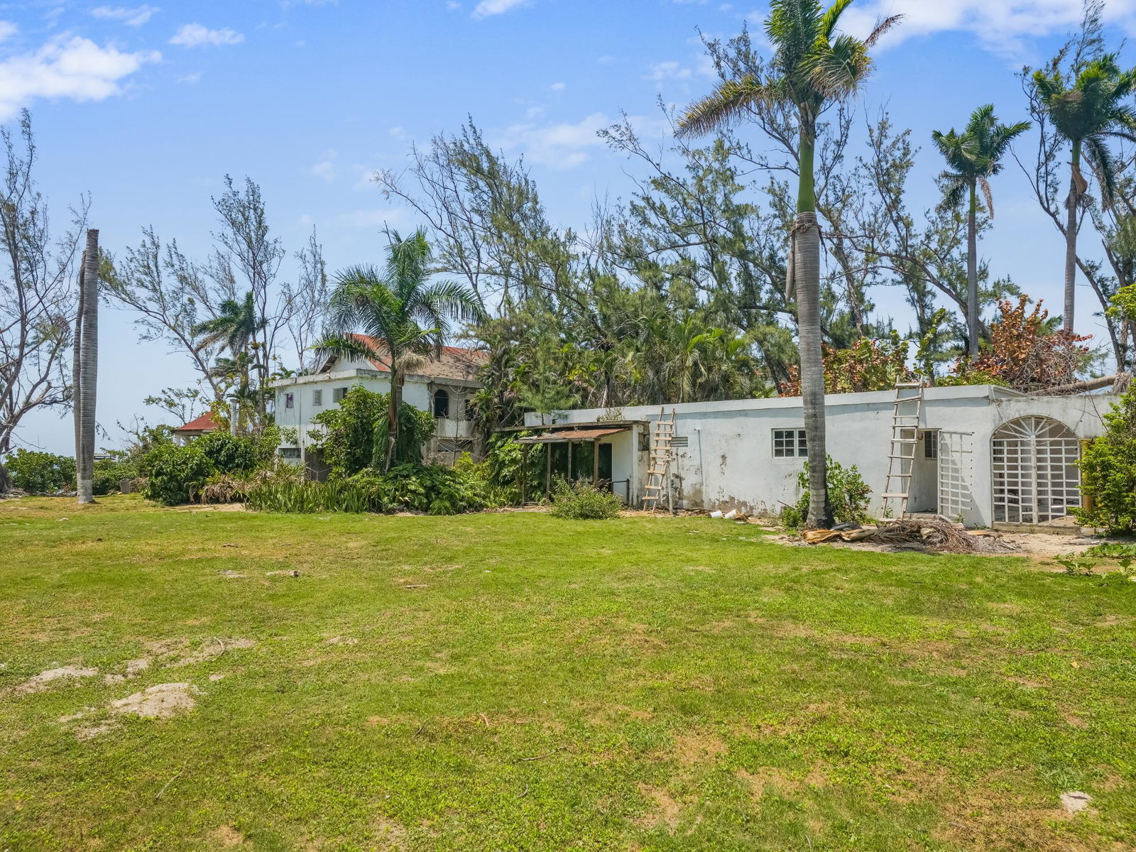 Seventh image of 14-17 Mahoe Bay in Ironshore, St. James, Jamaica - property is For Sale