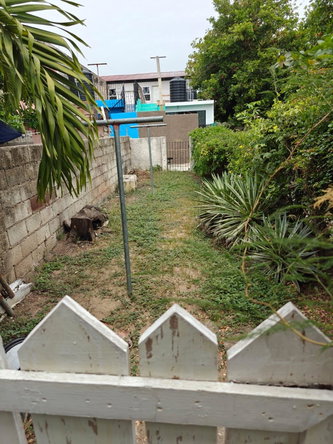 Tenth image of 16e Sunflower Drive, Gregory in Hamilton Gardens, St. Catherine, Jamaica - property is For Rent