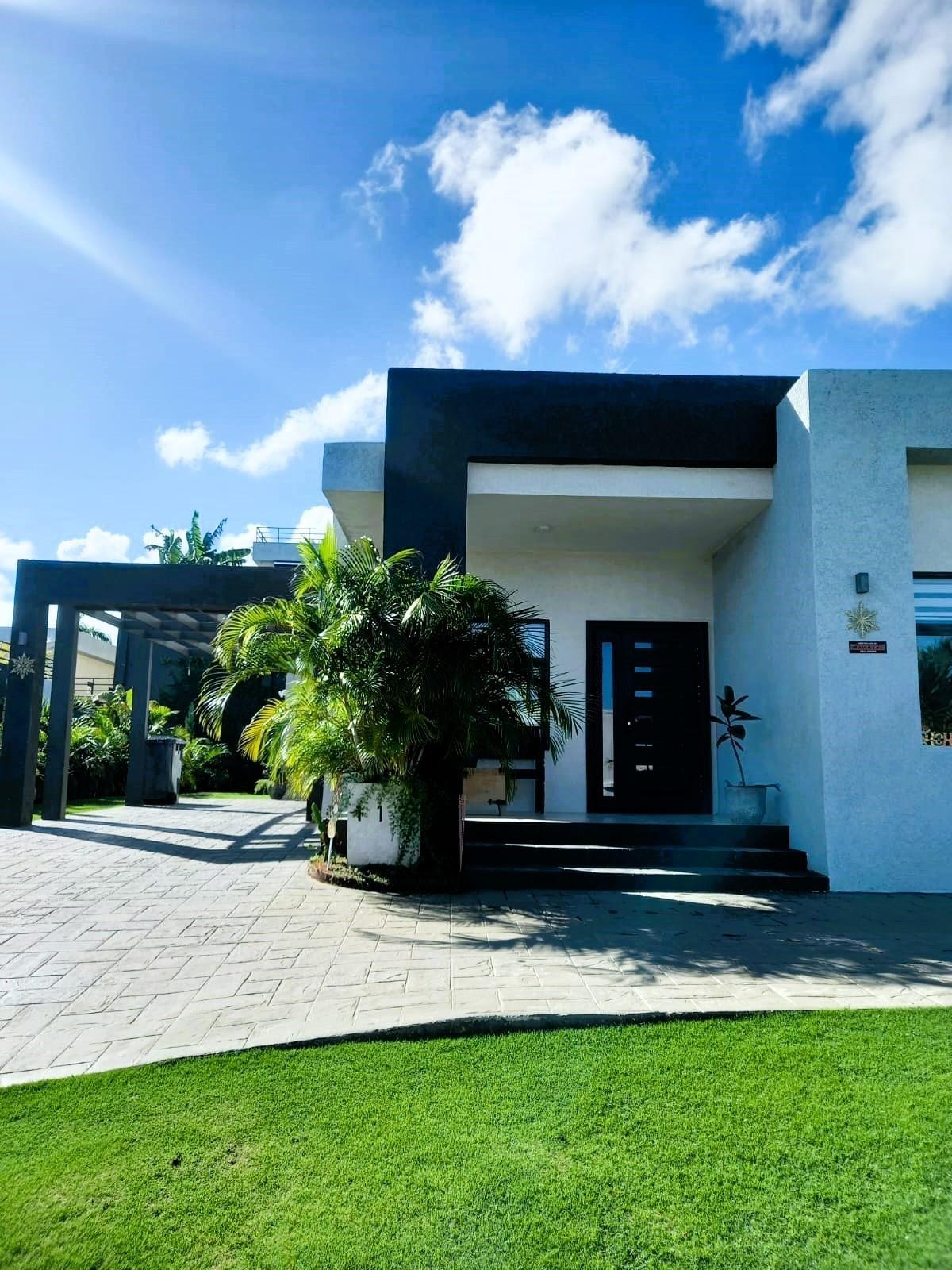 First image of 117- Pyramid Point in Ocho Rios, St. Ann, Jamaica - property is For Rent