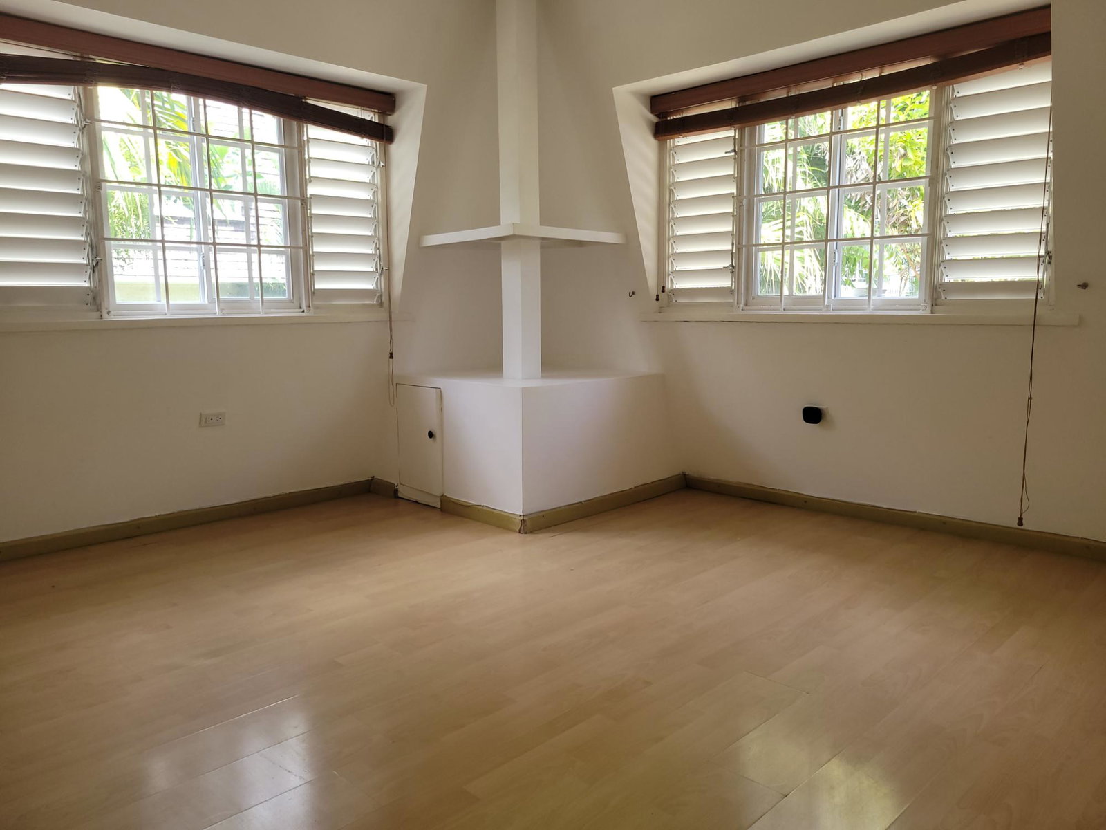Eighth image of 22-15-17 Millsborough Avenue in Kingston 6, St. Andrew, Jamaica - property is For Rent