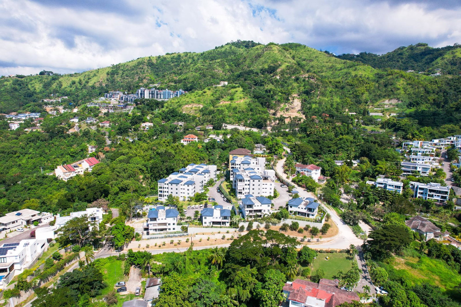 Tenth image of 34b-1a Tavistock Terrace in Kingston 6, St. Andrew, Jamaica - property is For Sale
