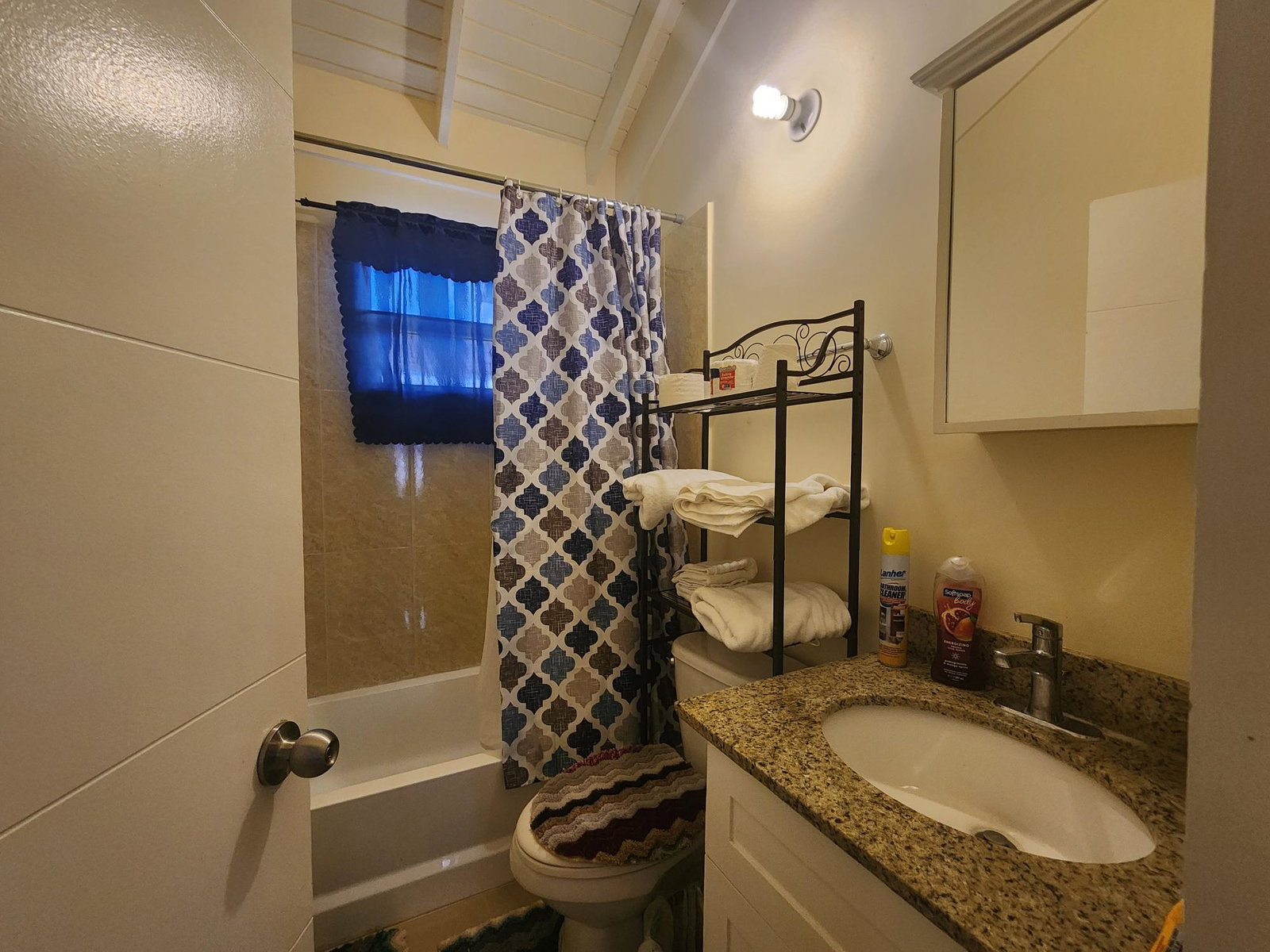Seventeenth image of 259 Colbeck Boulevard in Old Harbour, St. Catherine, Jamaica - property is For Rent