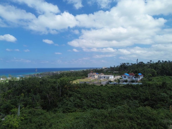 Eleventh image of Wiltshire Drive, Coral ga in Montego Bay, St. James, Jamaica - property is For Sale