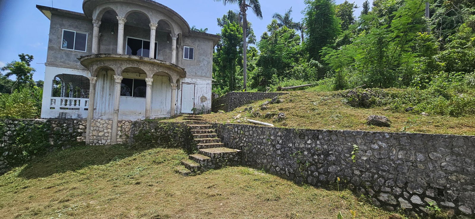 Third image of Roaring River in Roaring River, Westmoreland, Jamaica - property is For Sale