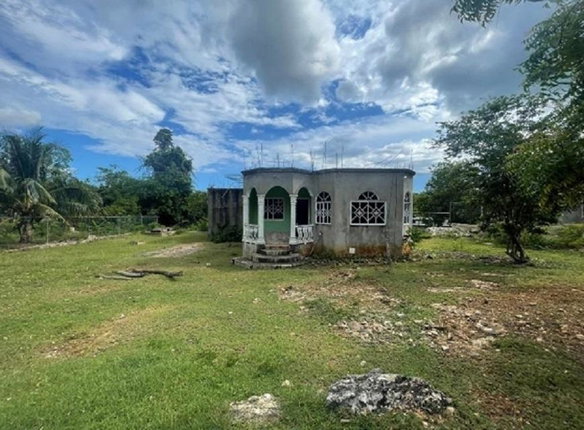 First image of 222 Jon Ross Close in Chandlers Pen, Clarendon, Jamaica - property is For Sale