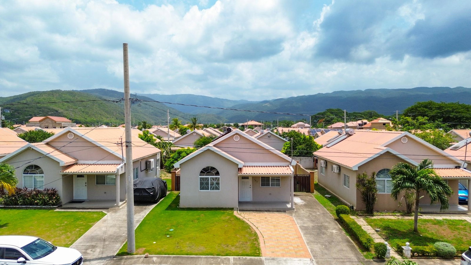 Fifth image of 123 Ray Wright Drive in Caymanas Estates, St. Catherine, Jamaica - property is For Rent