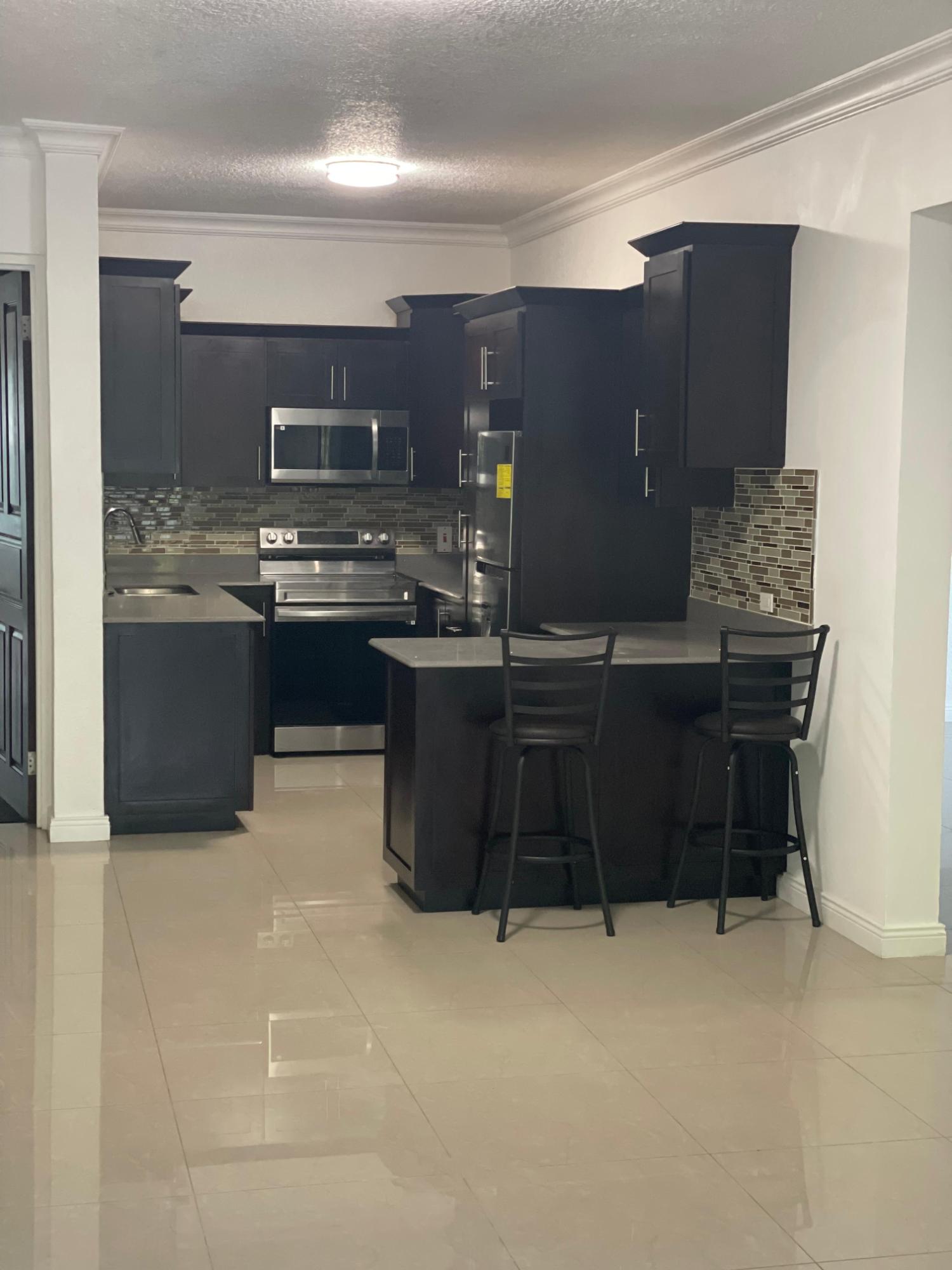 Seventh image of 2-7 7 Dorsetshire Avenue in Kingston 8, St. Andrew, Jamaica - property is For Rent