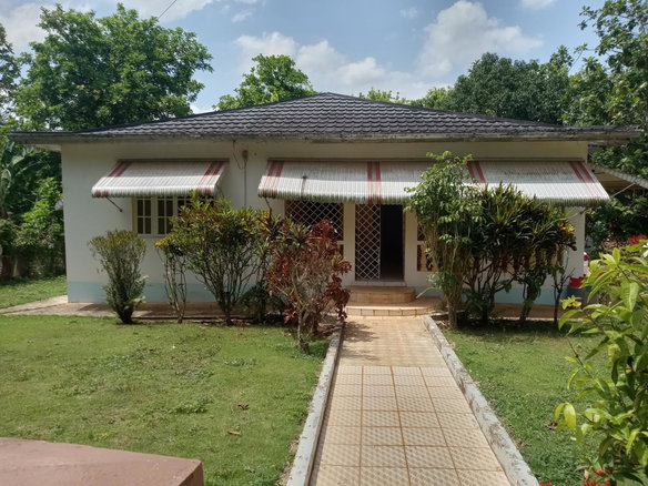 First image of Clarks Town, Porus in Porus, Manchester, Jamaica - property is For Sale