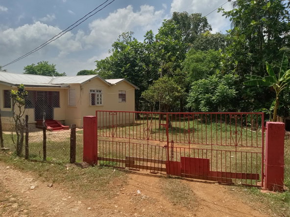 Fourteenth image of Clarks Town, Porus in Porus, Manchester, Jamaica - property is For Sale