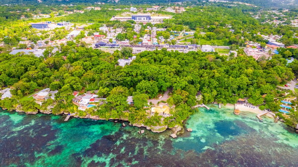 Ninth image of C10a- Main Street Ocho Rios in Ocho Rios, St. Ann, Jamaica - property is For Rent