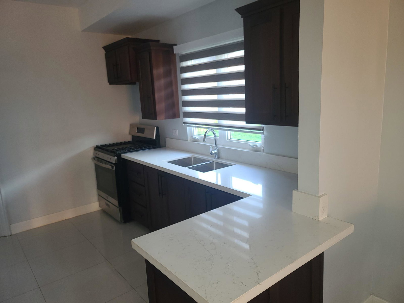 Eighth image of 492 Oak Estate in Greater Portmore, St. Catherine, Jamaica - property is For Sale