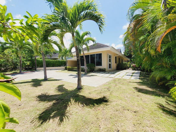 Twenty-Ninth image of 262- Orchard Avenue, The Palms in Priory, St. Ann, Jamaica - property is For Rent