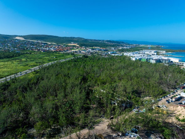 Fifth image of 37 Mahoe Bay in Little River, St. James, Jamaica - property is For Sale