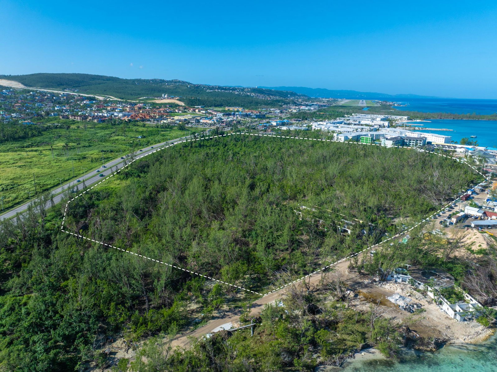 Sixth image of 37 Mahoe Bay in Little River, St. James, Jamaica - property is For Sale