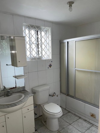 Nineteenth image of Th4-16a Knightsdale dr Meadowbroo in Kingston 19, St. Andrew, Jamaica - property is For Sale
