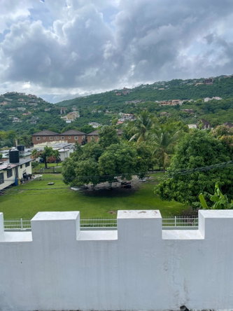 Twenty-Ninth image of Th4-16a Knightsdale dr Meadowbroo in Kingston 19, St. Andrew, Jamaica - property is For Sale