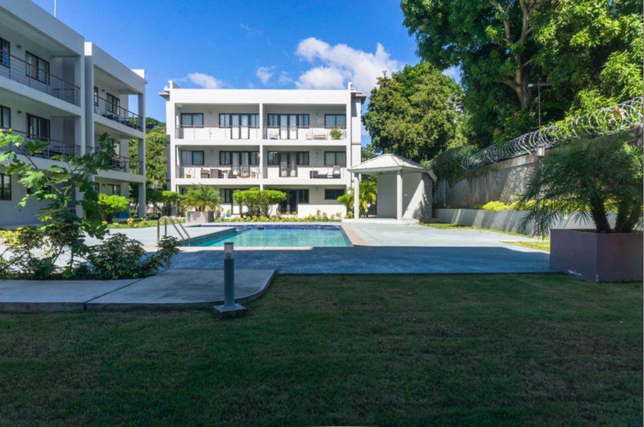 Seventeenth image of 104-5 Long Lane, Kingston 8 in Kingston 8, St. Andrew, Jamaica - property is For Rent