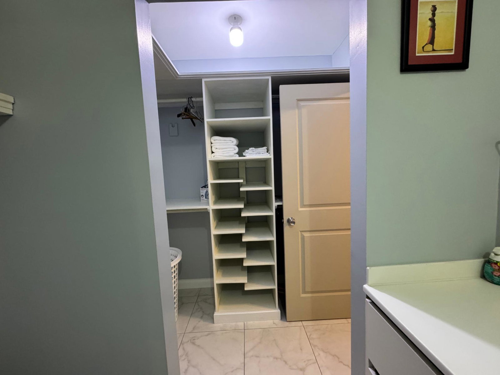 Seventh image of a 106- Crieffe rd in Kingston 6, St. Andrew, Jamaica - property is For Rent