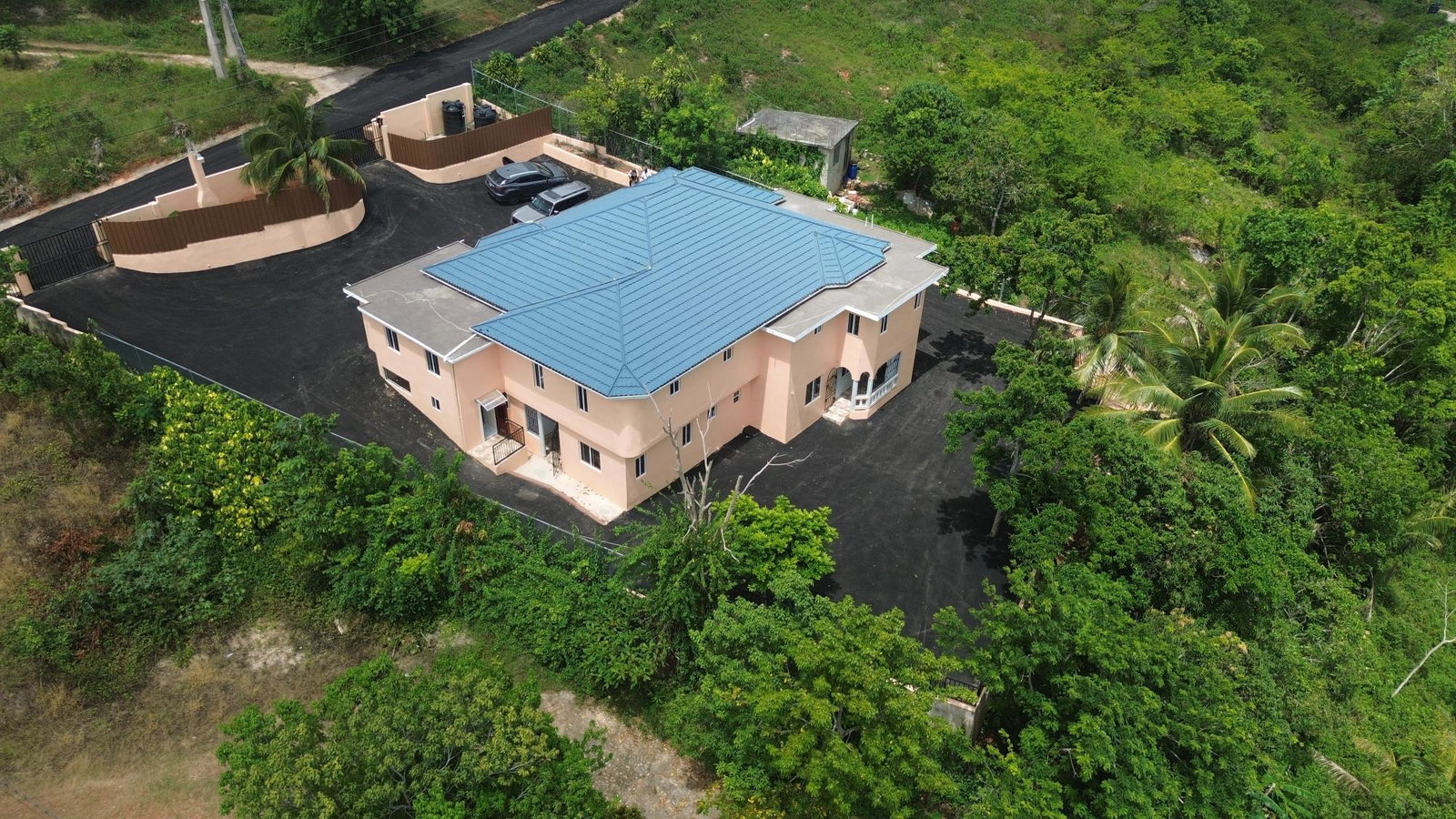 Third image of 5- Landsettlement in Mandeville, Manchester, Jamaica - property is For Rent