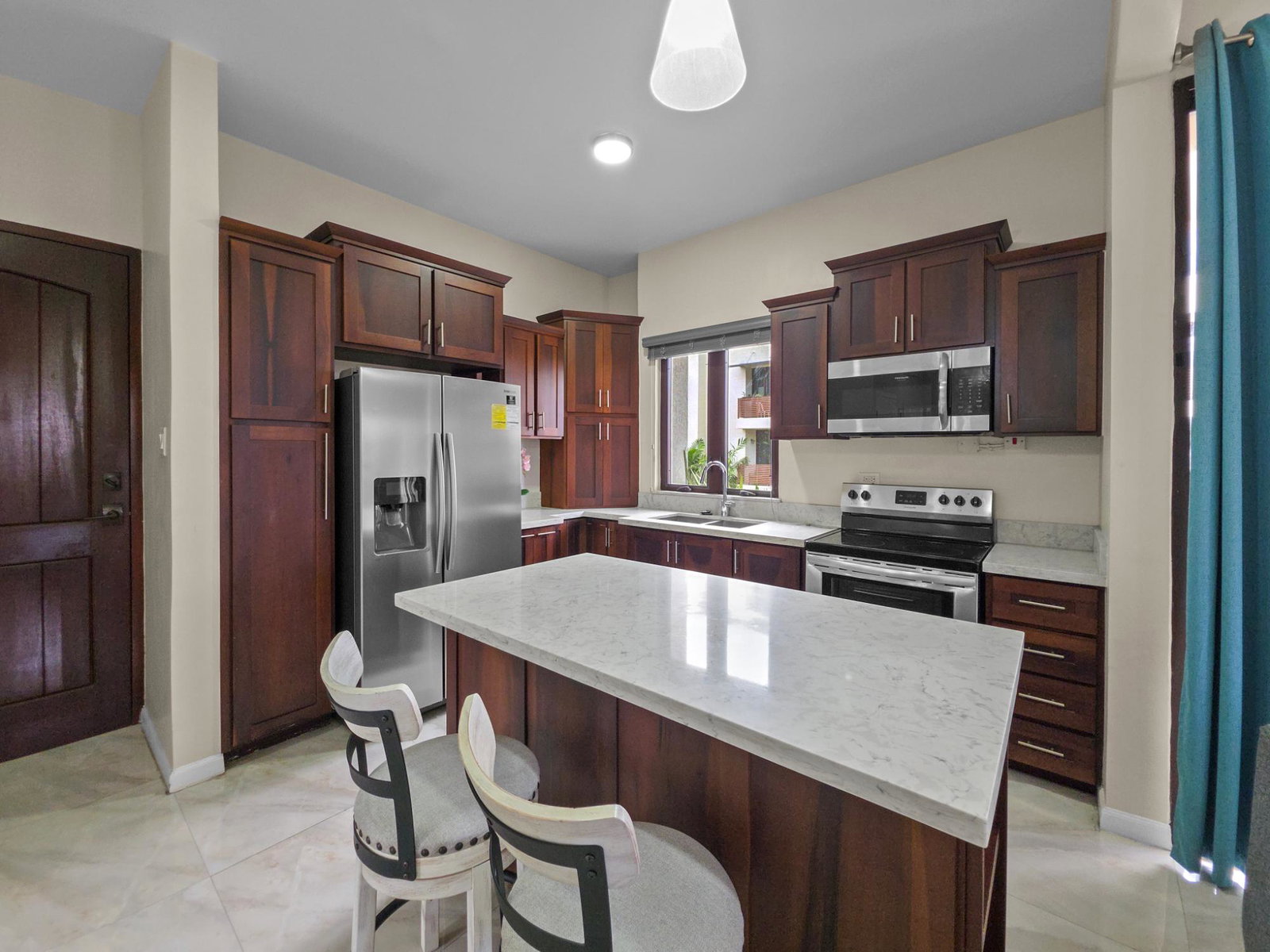 Sixth image of 17-6 Ottawa Avenue in Kingston 6, St. Andrew, Jamaica - property is For Rent