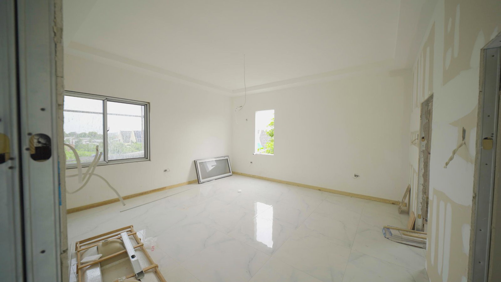 Fifth image of 503-29 Dewbury Ave. in Kingston 6, St. Andrew, Jamaica - property is For Sale