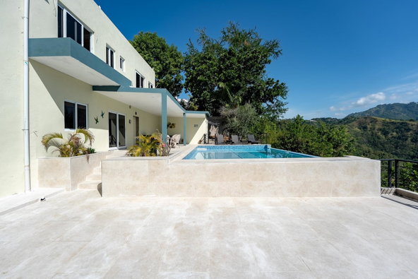 Seventeenth image of 17 Skyline Drive in Kingston 6, St. Andrew, Jamaica - property is For Sale