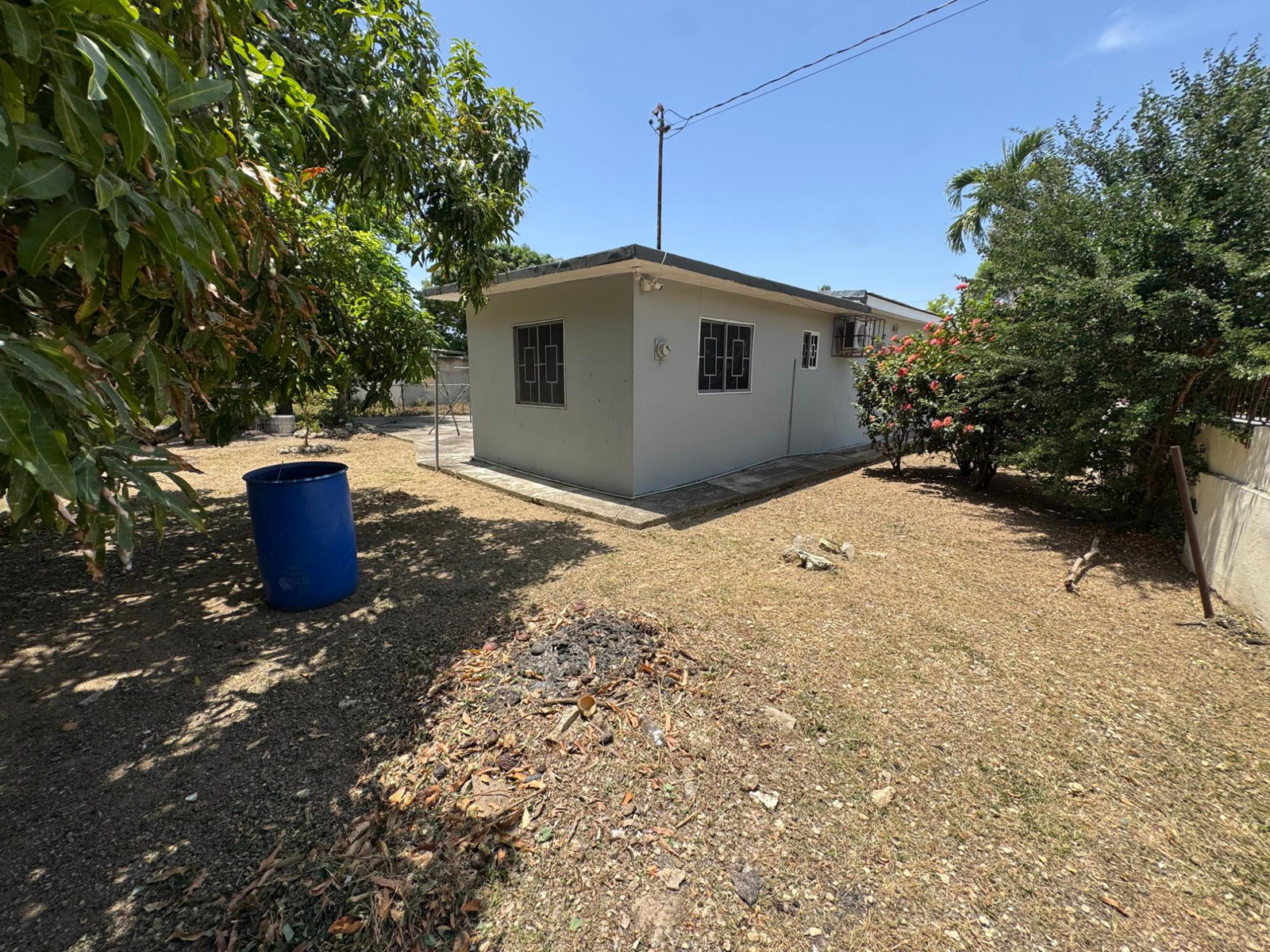 Sixth image of 75 Vernon Dr, Villanova in Sydenham, St. Catherine, Jamaica - property is For Sale