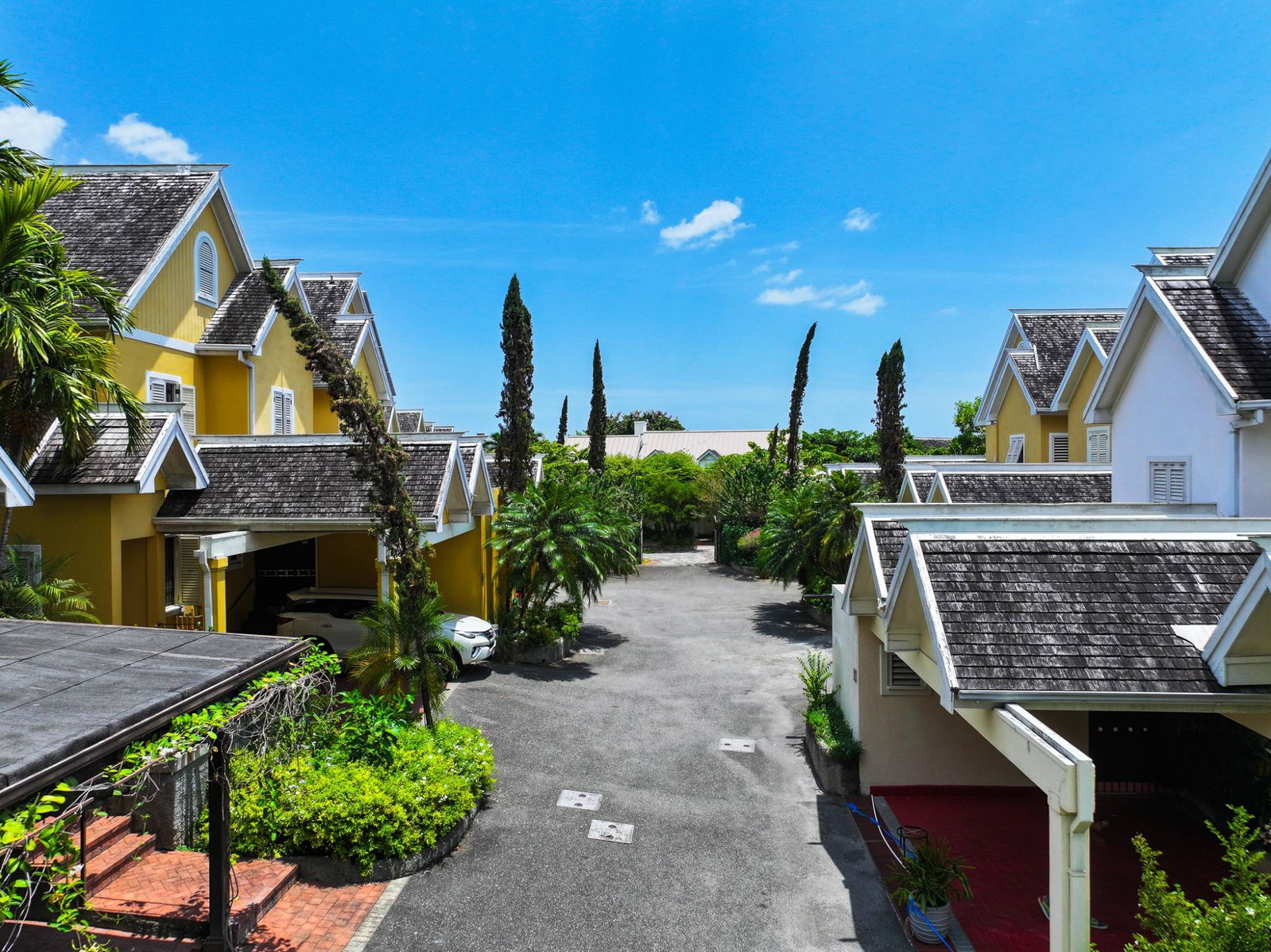 Fourteenth image of 14-11 Russell Heights in Kingston 8, St. Andrew, Jamaica - property is For Rent