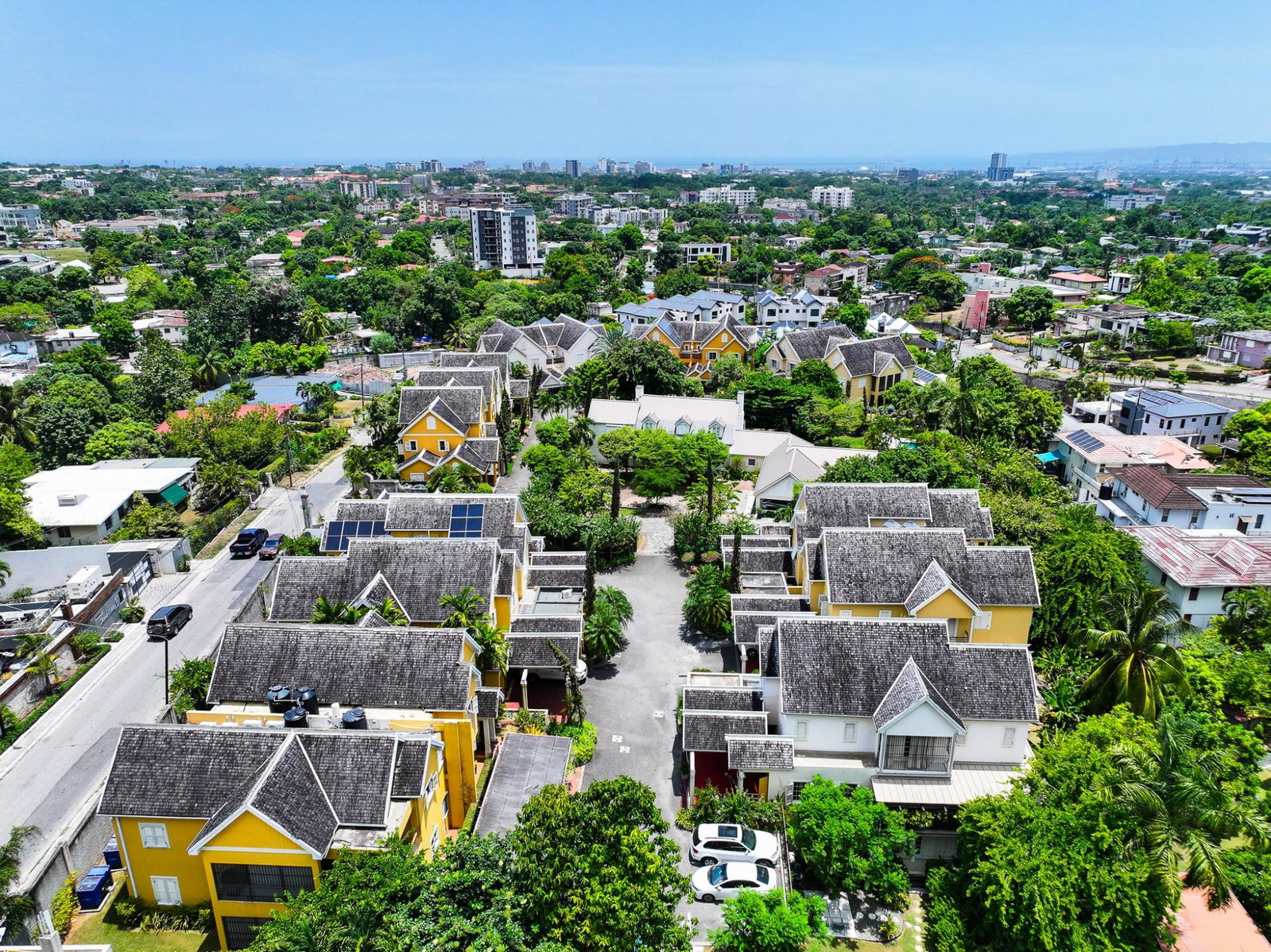 Fifteenth image of 14-11 Russell Heights in Kingston 8, St. Andrew, Jamaica - property is For Rent