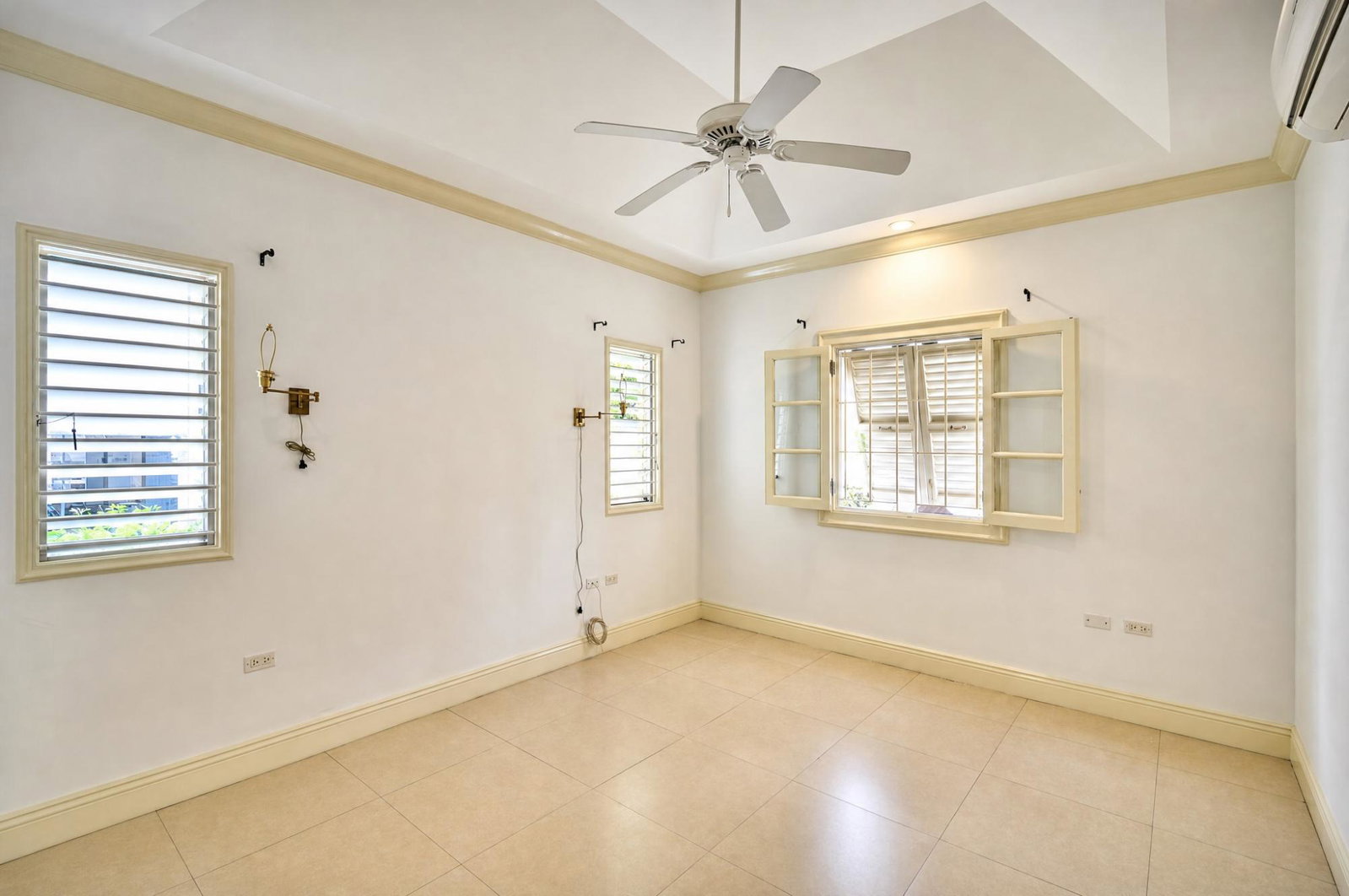 Seventh image of 14-11 Russell Heights in Kingston 8, St. Andrew, Jamaica - property is For Rent