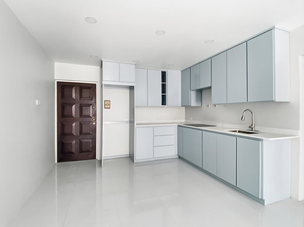 Third image of 31- Renfrew Road, Courtleigh in Kingston 5, St. Andrew, Jamaica - property is For Rent