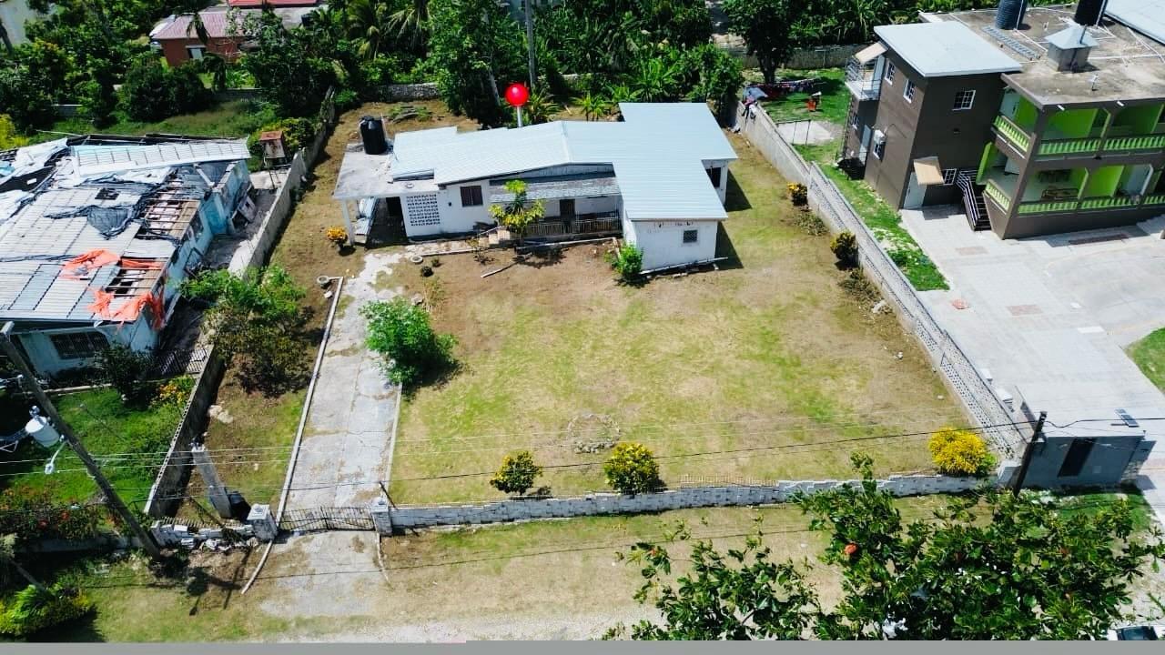 Tenth image of 297 Giradet Terrace, Coral ga in Ironshore, St. James, Jamaica - property is For Sale