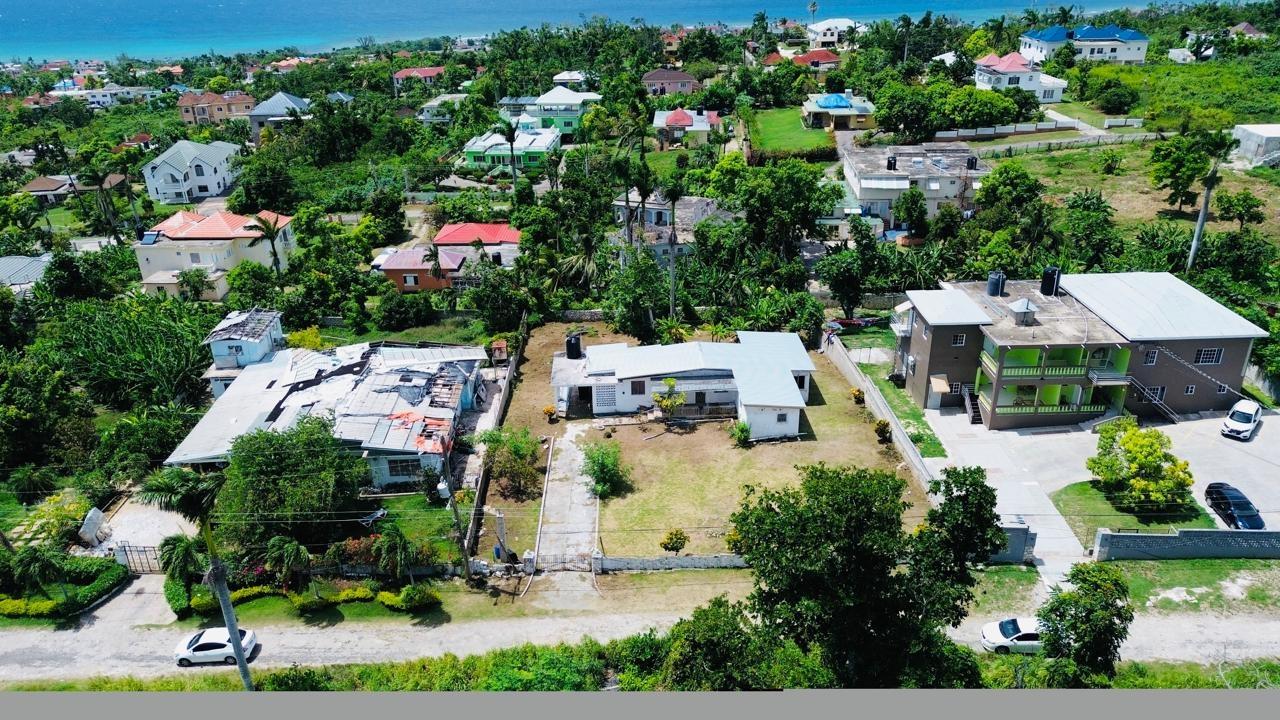 Fourteenth image of 297 Giradet Terrace, Coral ga in Ironshore, St. James, Jamaica - property is For Sale
