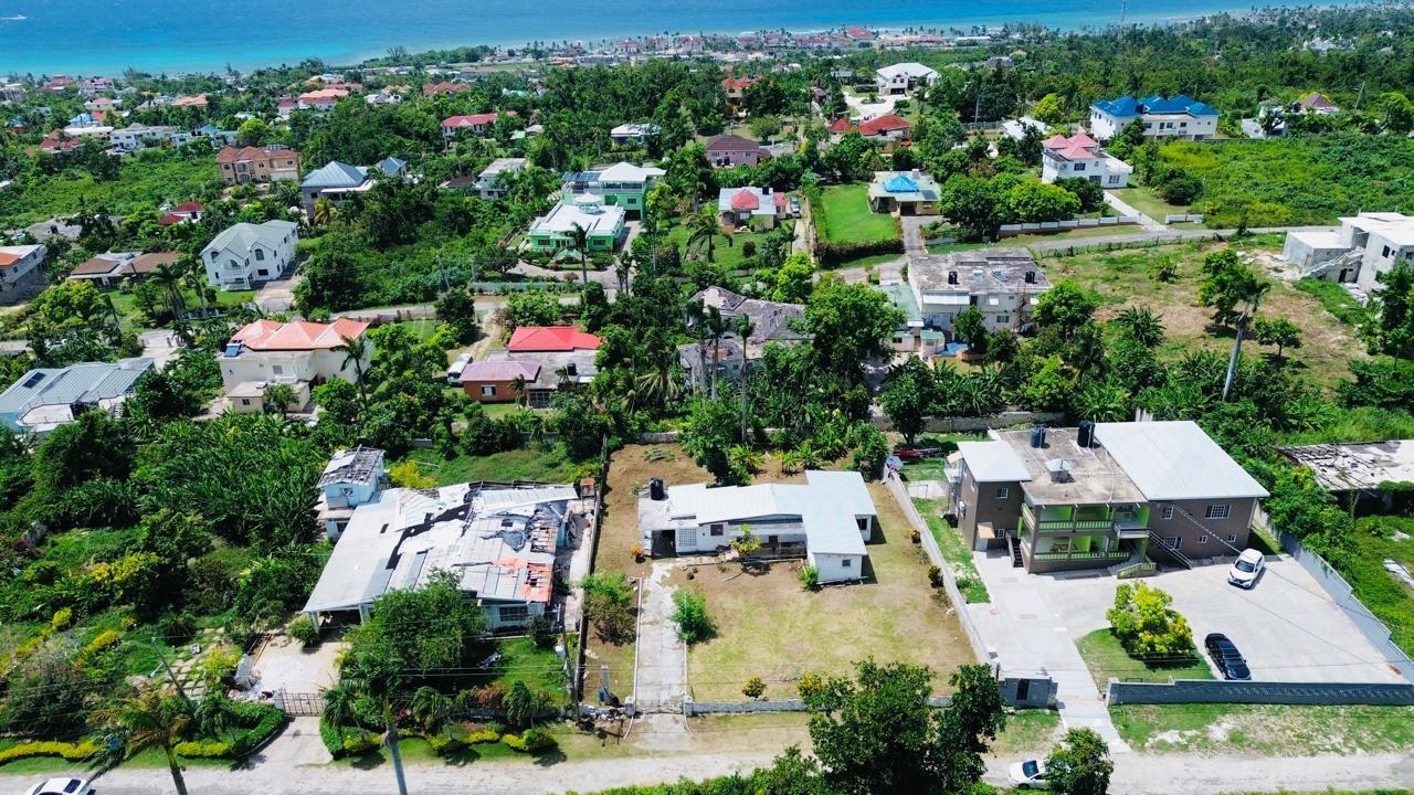 Fifteenth image of 297 Giradet Terrace, Coral ga in Ironshore, St. James, Jamaica - property is For Sale