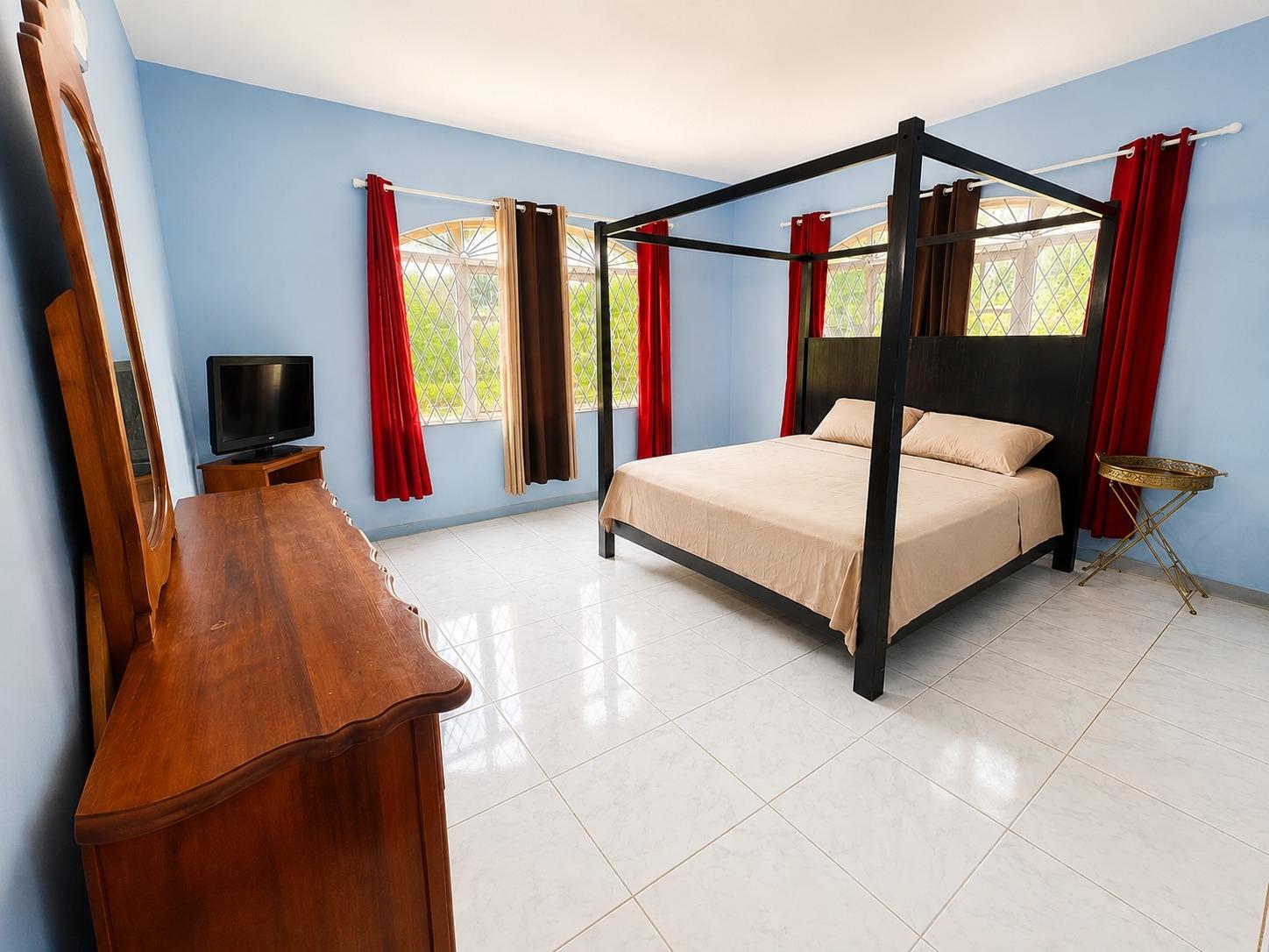 Fifth image of Smokey Vale in Kingston 19, St. Andrew, Jamaica - property is For Sale