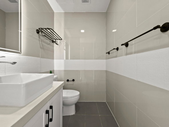 Ninth image of 39 Wellington Drive, Kingsto in Kingston 6, St. Andrew, Jamaica - property is For Rent