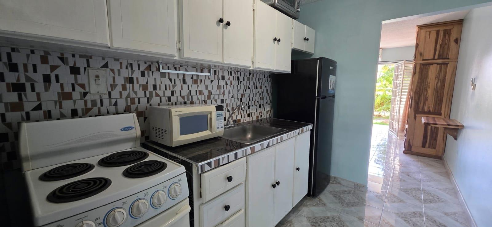 Second image of 19a-14 Clieveden Avenue in Kingston 6, St. Andrew, Jamaica - property is For Rent