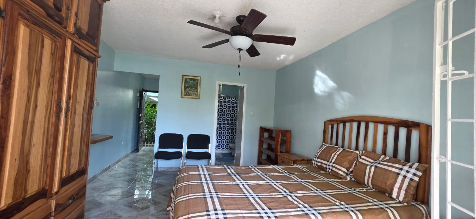 Fourth image of 19a-14 Clieveden Avenue in Kingston 6, St. Andrew, Jamaica - property is For Rent