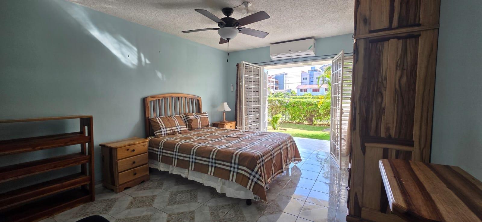 Fifth image of 19a-14 Clieveden Avenue in Kingston 6, St. Andrew, Jamaica - property is For Rent