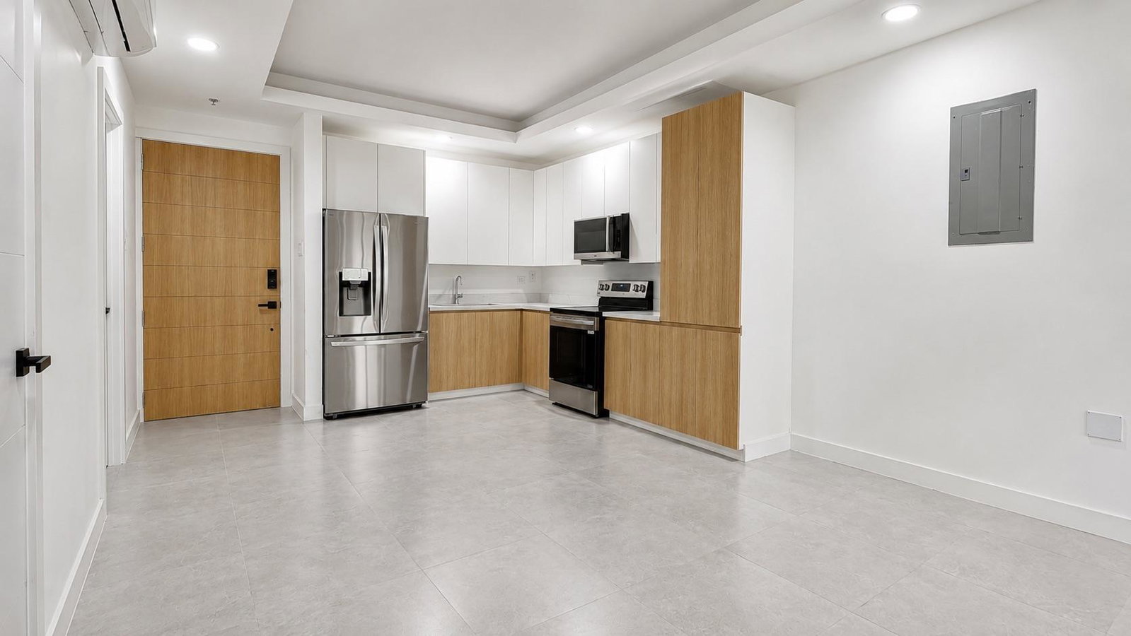 First image of 807-10 Waterloo Ave in Kingston 10, St. Andrew, Jamaica - property is For Sale