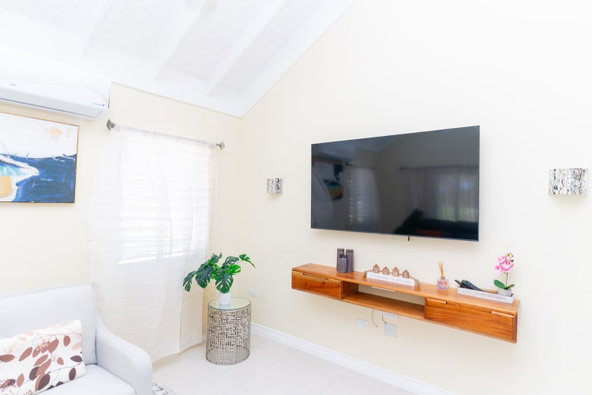 Eleventh image of 953 Callallo Avenue, The Cres in Richmond, St. Ann, Jamaica - property is For Rent